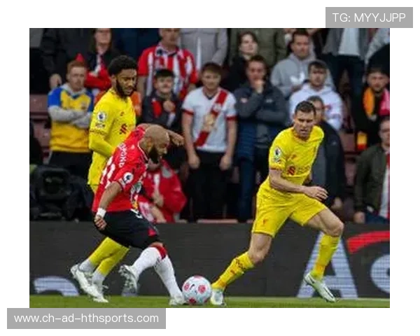 利物浦门前补射在混战中脱颖而出