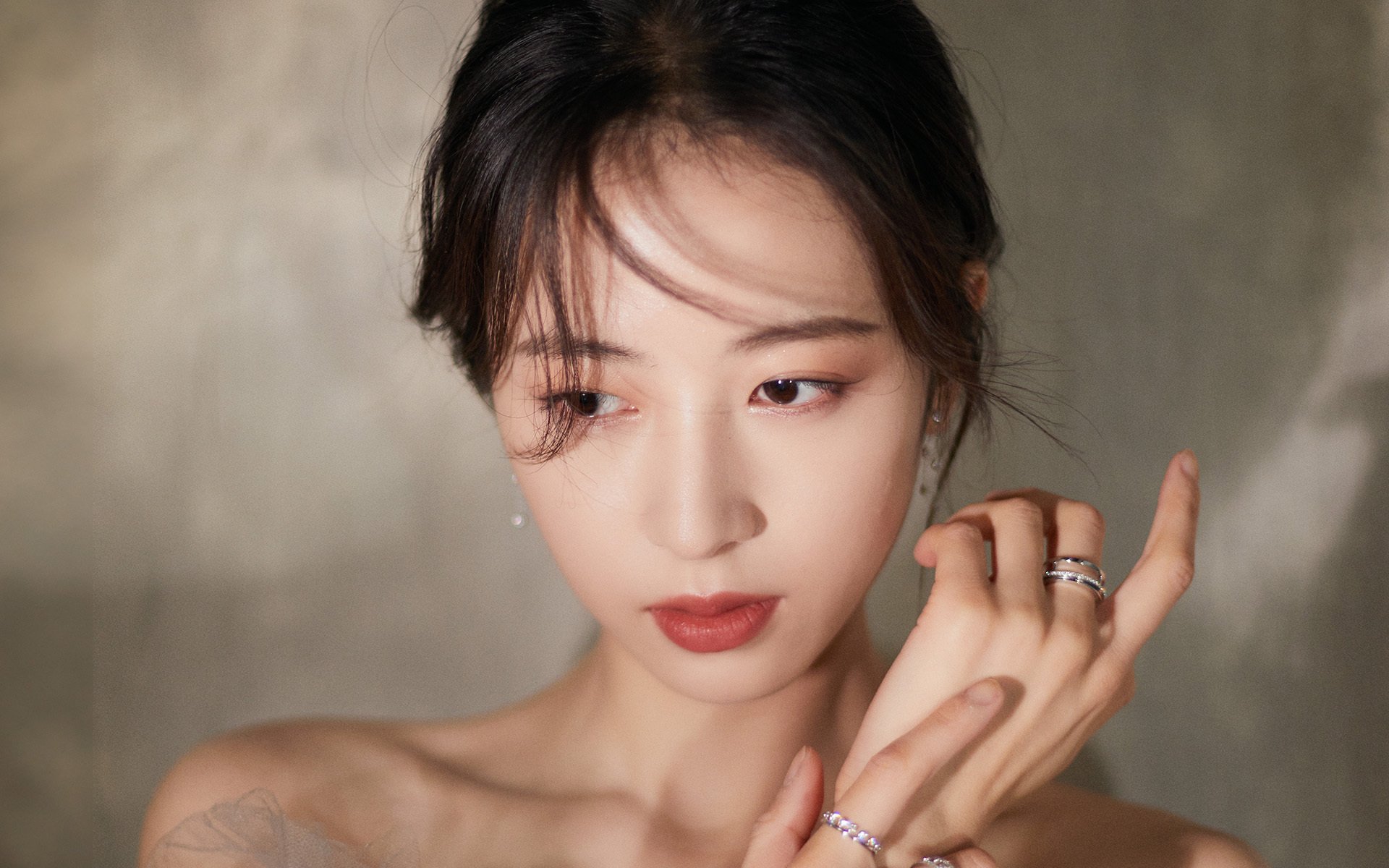 华体会-热刺前场逼抢改变进攻节奏频率，热刺进球破百